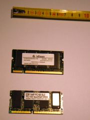 Memoria SODIMM DDR, utilizzata per i personal computer portatili.