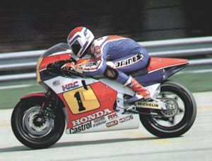 http://www.larapedia.com/motociclismo/Freddie-Spencer_clip_image004.jpg